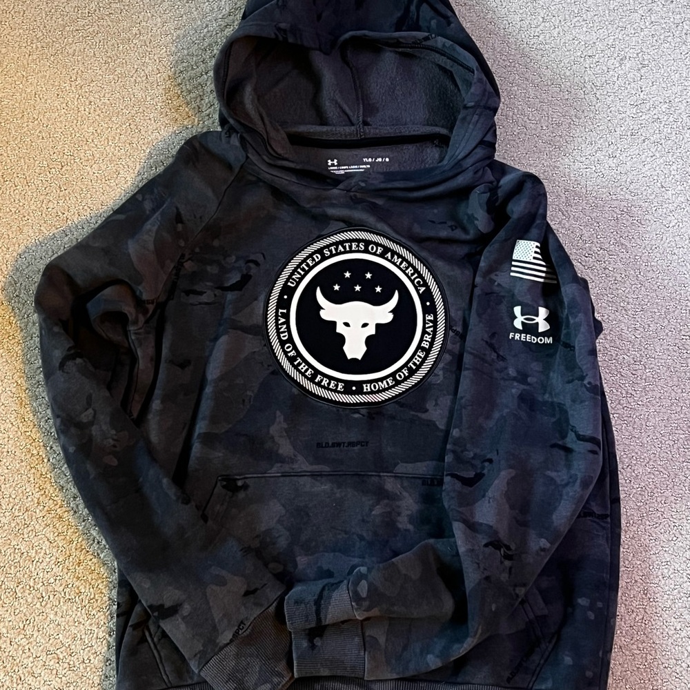 Under Armour Gray and Black Camo Hoodie